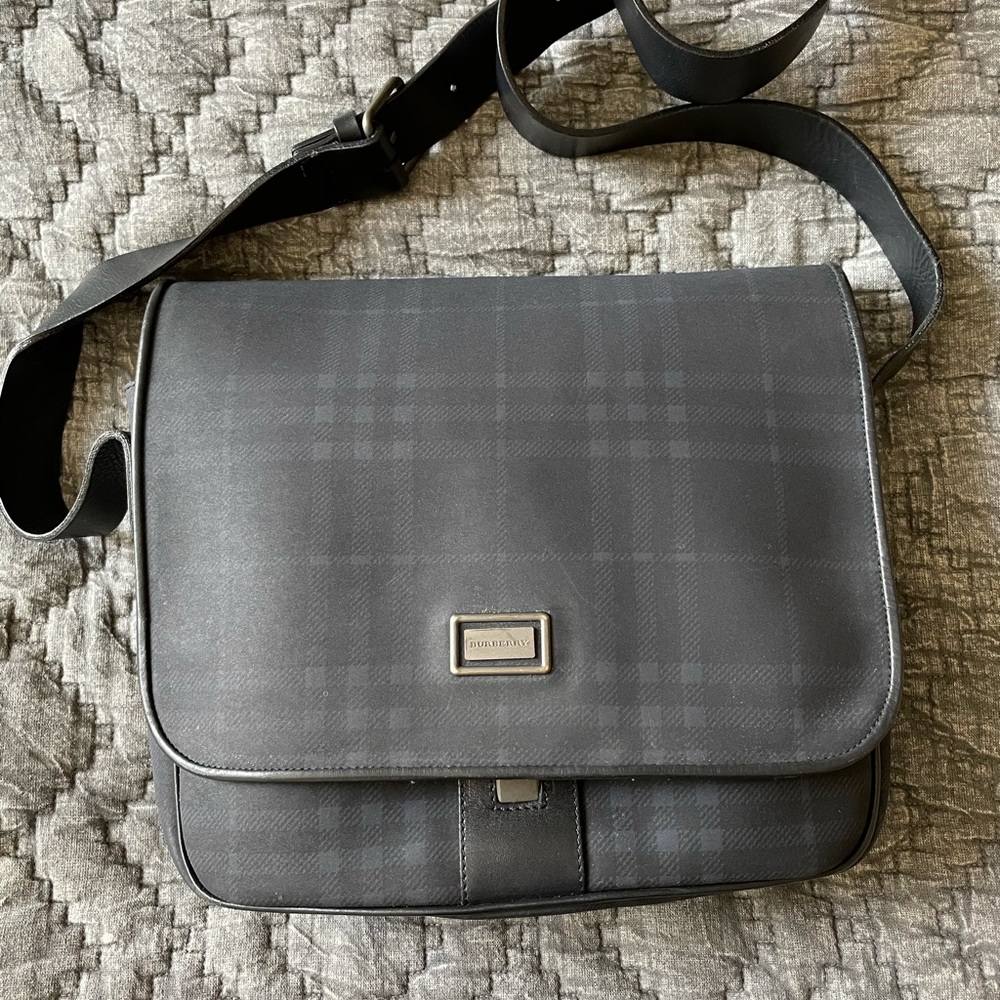 Burberry messenger bag